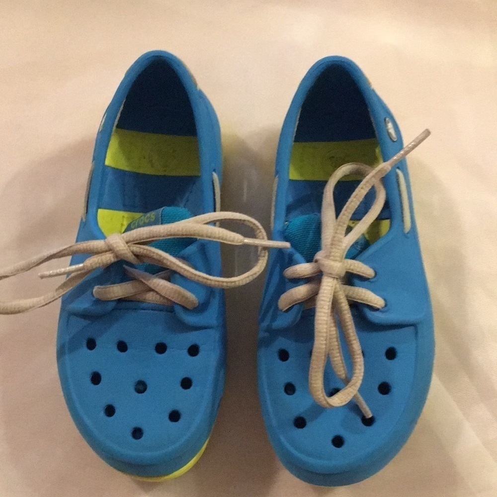 Crocs Child Shoes size C 11 (AC)